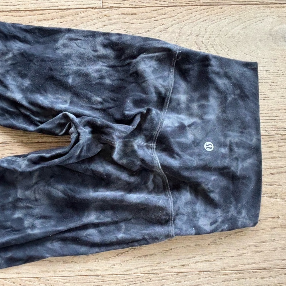 Lululemon Black Tie-Dye Leggings